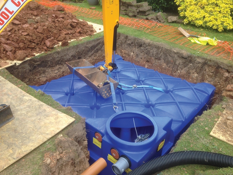 Exmouth pilots new ways to reduce flooding