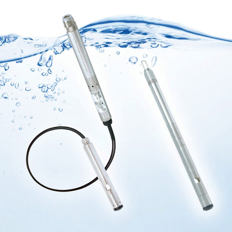 Data logger measures level, conductivity and temperature